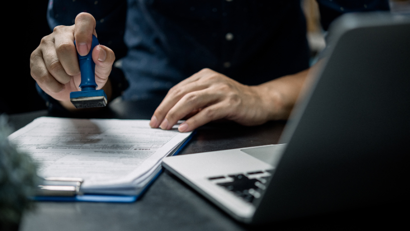 Sistemas integrados reduzem burocracias e ampliam o acesso a documentos públicos, analisa Kelsem Ricardo Rios Lima.