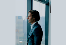 Ian dos Anjos Cunha analisa como a disciplina aprendida no esporte se transforma em uma vantagem competitiva no empreendedorismo e no ambiente de trabalho.