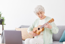 Entenda com o Sindnapi - Sindicato Nacional dos Aposentados, Pensionistas e Idosos como equilíbrio emocional, social e mental são pilares essenciais para uma qualidade de vida que vai além da saúde física.